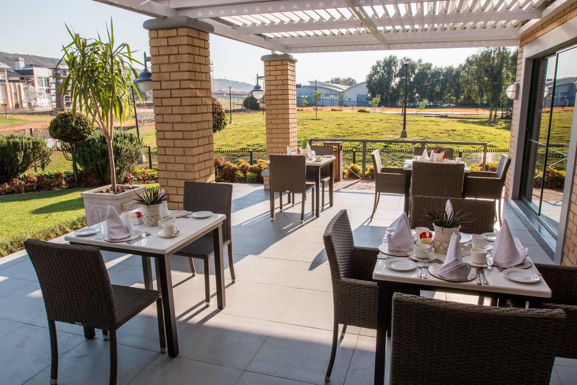 City Lodge Hotel Eastgate Johannesburg Exteriör bild